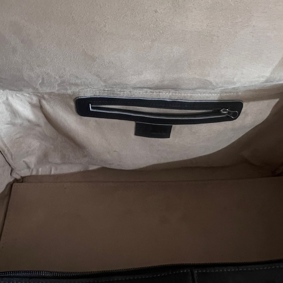 Weekender Duffel - Picture 3 of 5